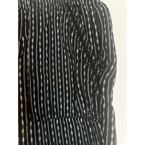 Old Navy Pull On Pants Textured Black White Stripe Drawstring Elastic Waist L - Picture 4 of 5